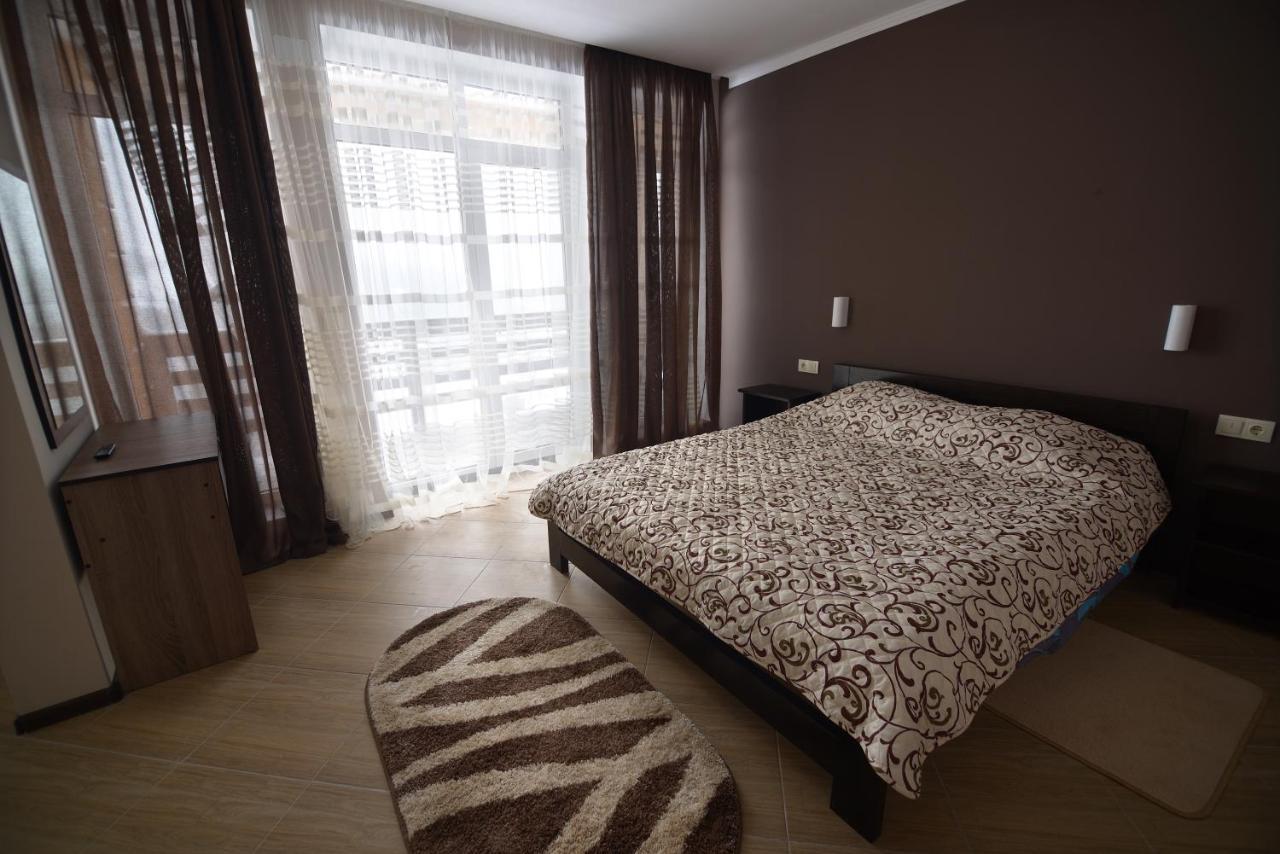 يابلونيتسيا Ozone Minihotel المظهر الخارجي الصورة